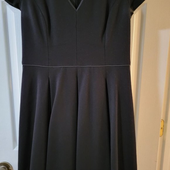 Banana Republic | Black Fit & Flare Dress, Size 4 - Picture 10 of 16